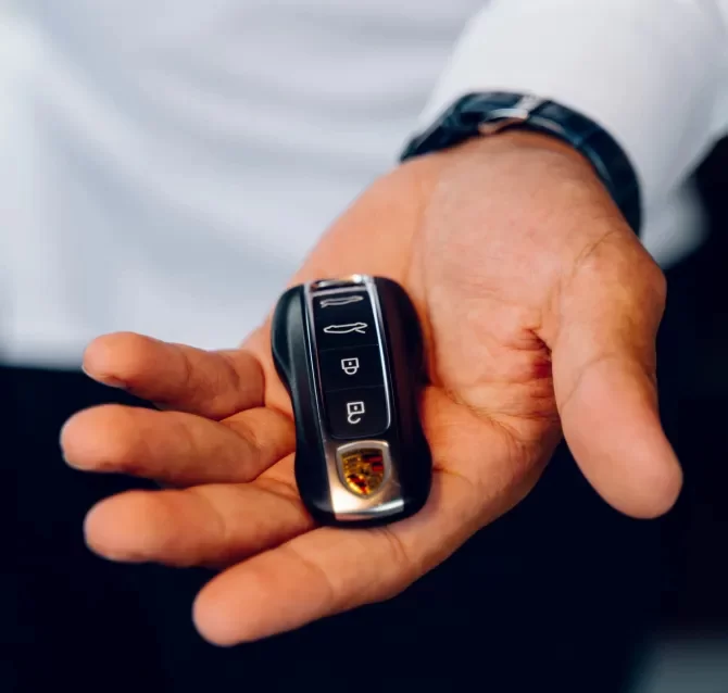 Cars are ready to go: you get yours pre-filled or pre-charged | DEIZ CAR