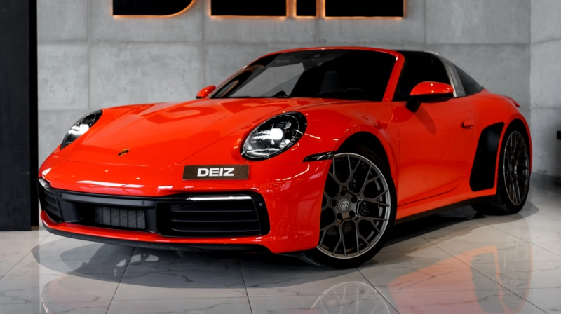 Porsche 911 Targa 4 red 2022