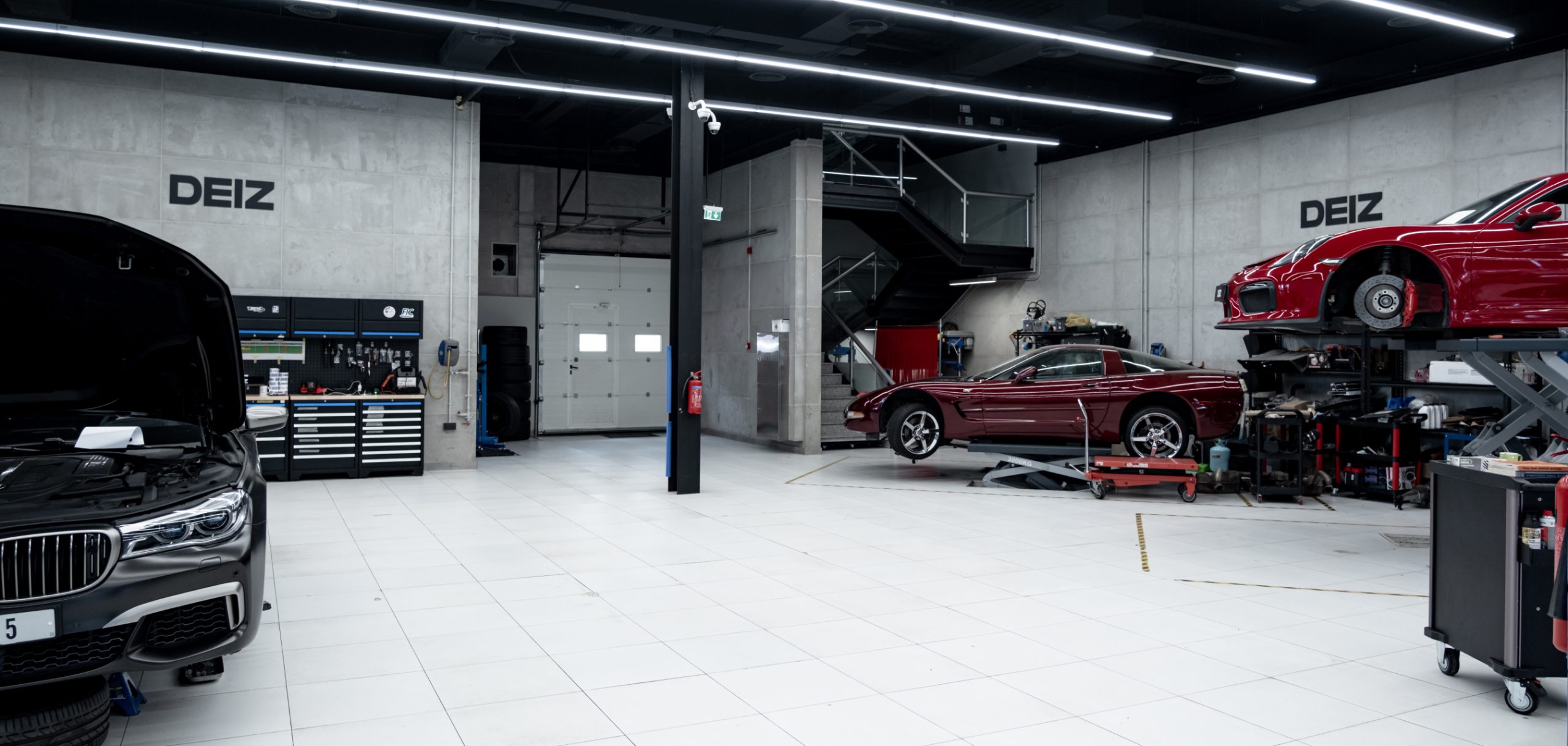 DEIZ-Garage
